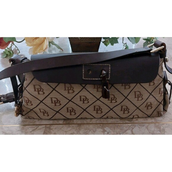 Dooney & Bourke Handbags - VTG Dooney & Bourke Brown Tan Monogram Shoulder bag Handbag Canvas Leather Trim